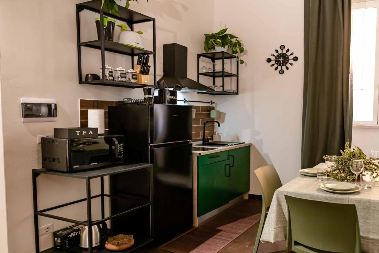 Myway Colosseo Apartment โรม ภายนอก รูปภาพ