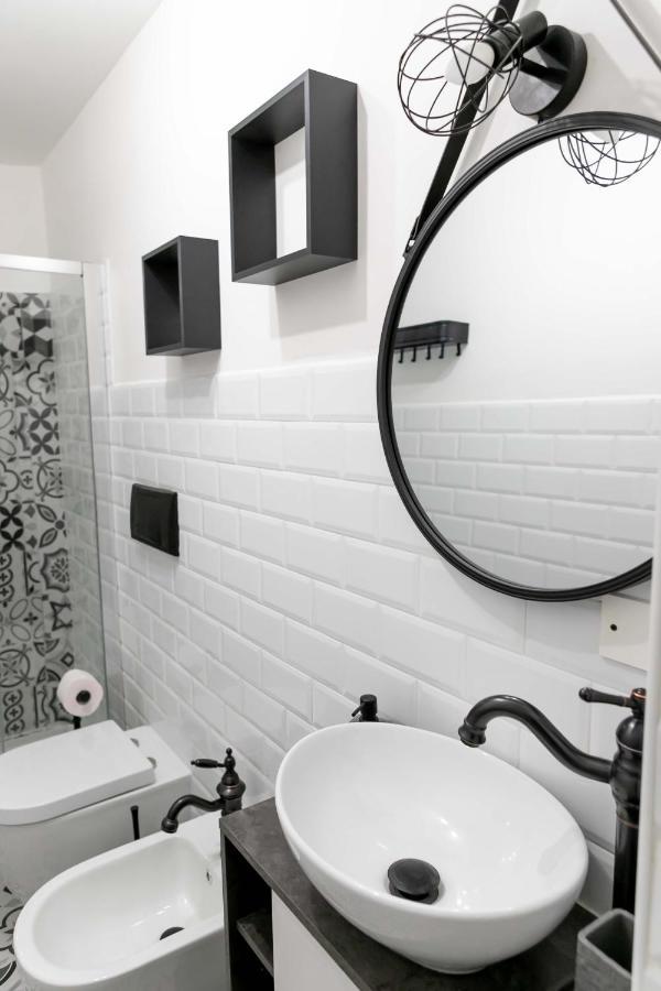 Myway Colosseo Apartment โรม ภายนอก รูปภาพ